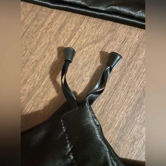 HONEY BIRDETTE Drawstring Dust Bags Sleeper Bags
**** Gold Edition **** - Picture 7 of 7